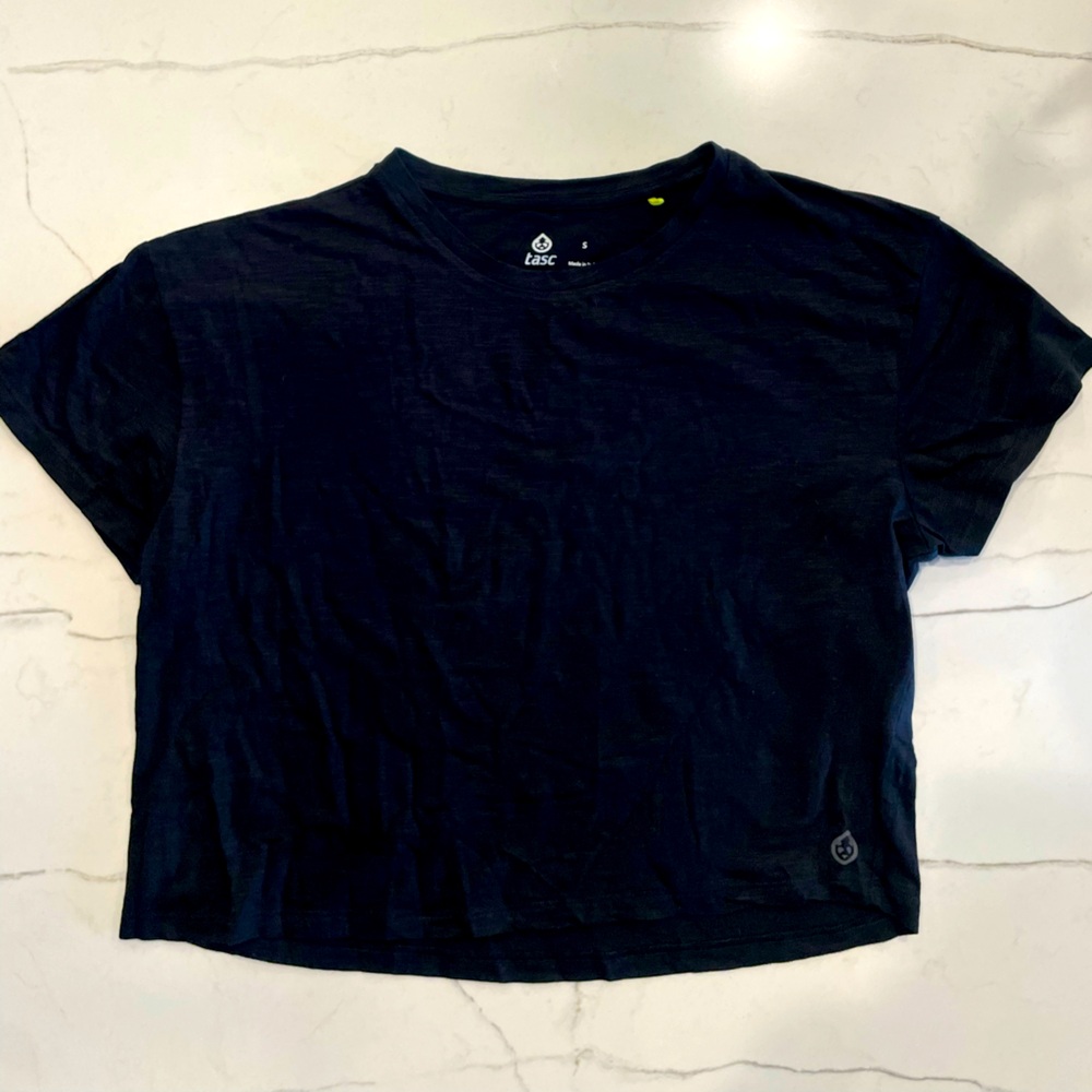 TASC Lightweight Black Workout Crop Tee, Size S, Like New